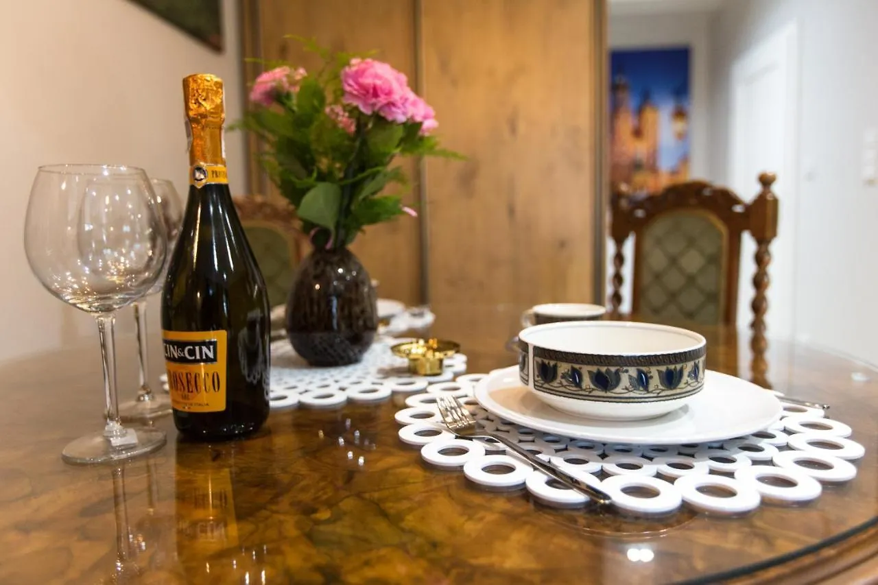 Luxury In The Heart Of The Old Town Apartment Krakow